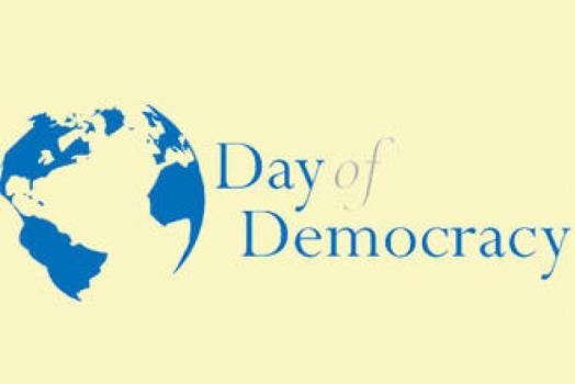 Картинки открытки и анимашки на день демократии скачать